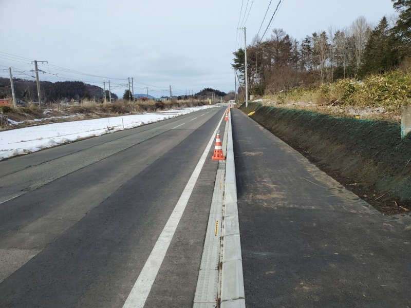 市道渋民好摩線歩道新設工事